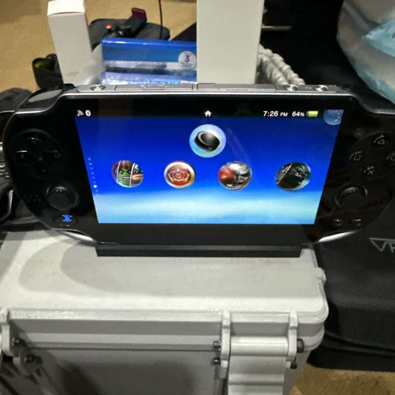 Przenośny stojak na konsolę do – Gaming Console Stand recenzja i cena